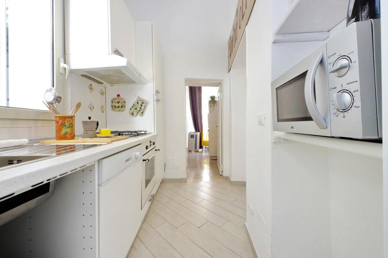 Campo De' Fiori Cute Apartment Rome Exterior photo