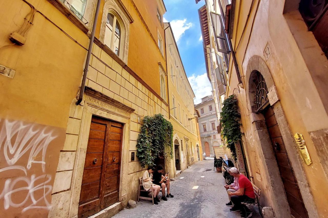 Campo De' Fiori Cute Apartment Rome Exterior photo