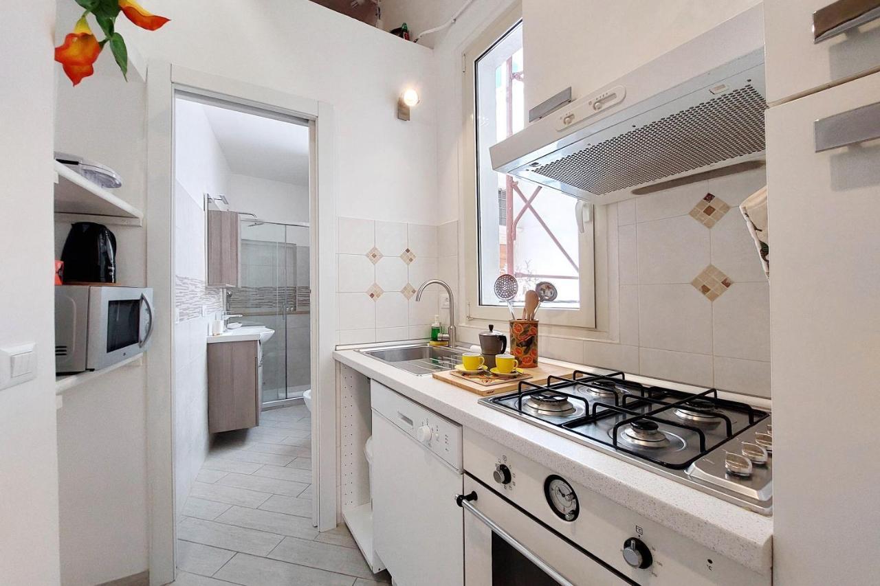 Campo De' Fiori Cute Apartment Rome Exterior photo