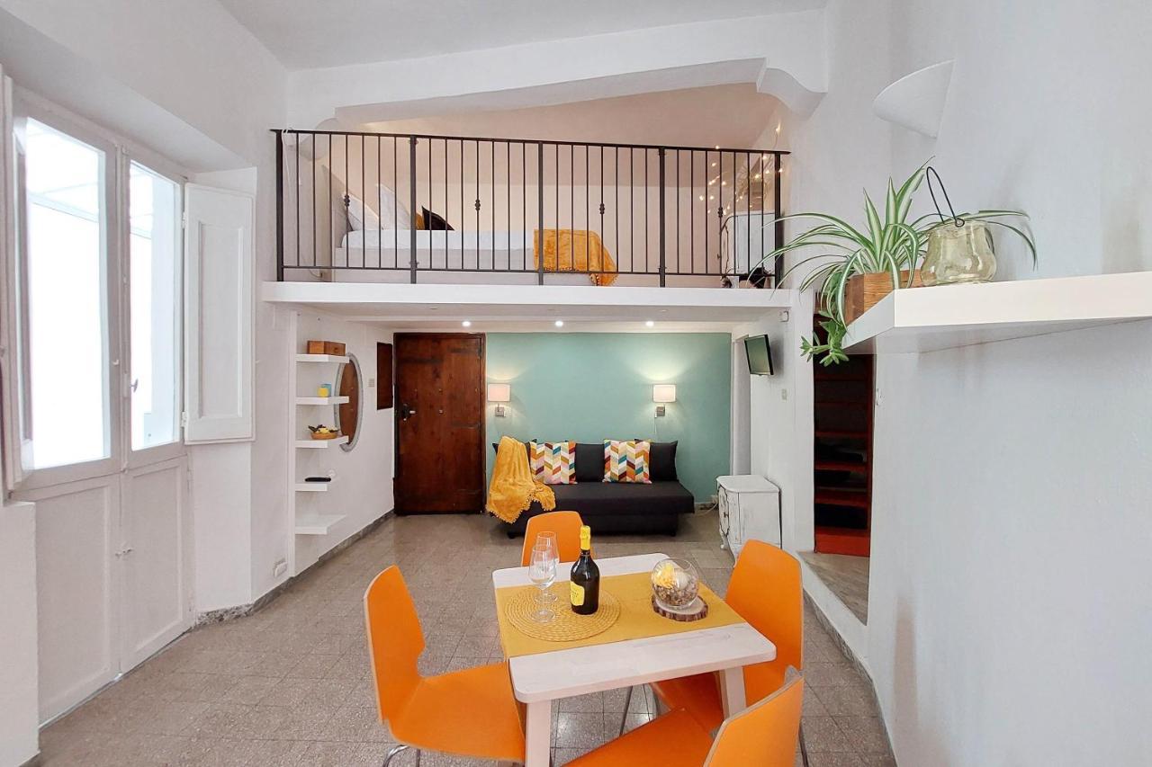 Campo De' Fiori Cute Apartment Rome Exterior photo